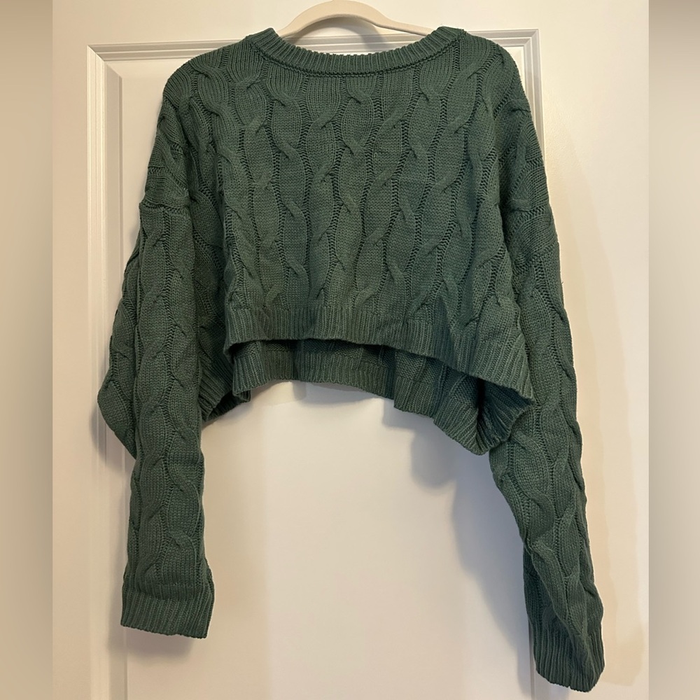 Double Zero Cable Knit Cropped Sweater - Dark Green